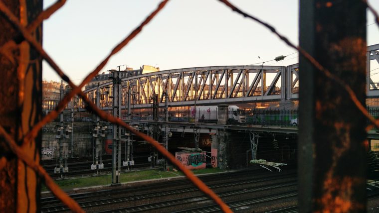 paris-la-chapelle-metro-aerien-c-w-bound