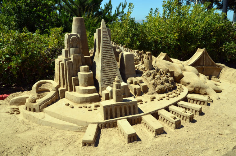 sf-presidio-sand-sculpture-c-w-bound