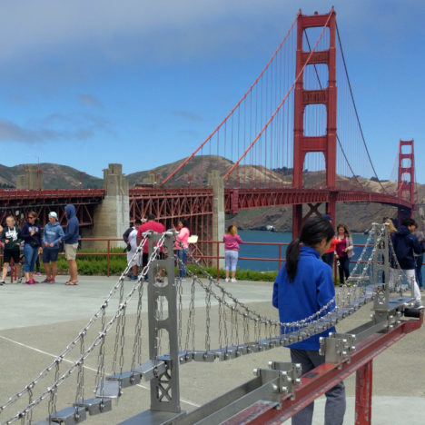 sf-ggb-welcome-center-vue-pont-maquette