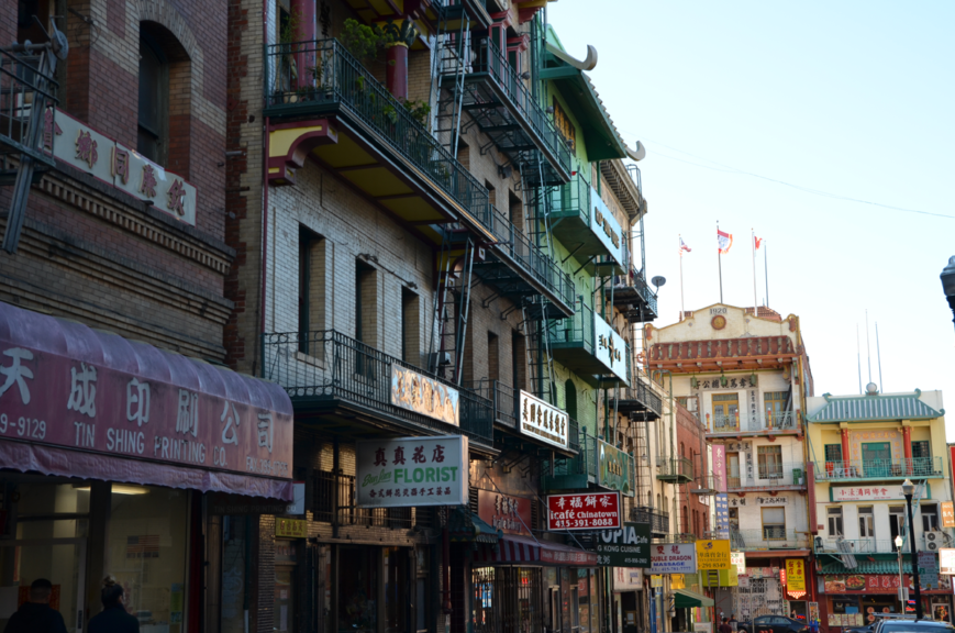 sf-chinatown-buildings-signs