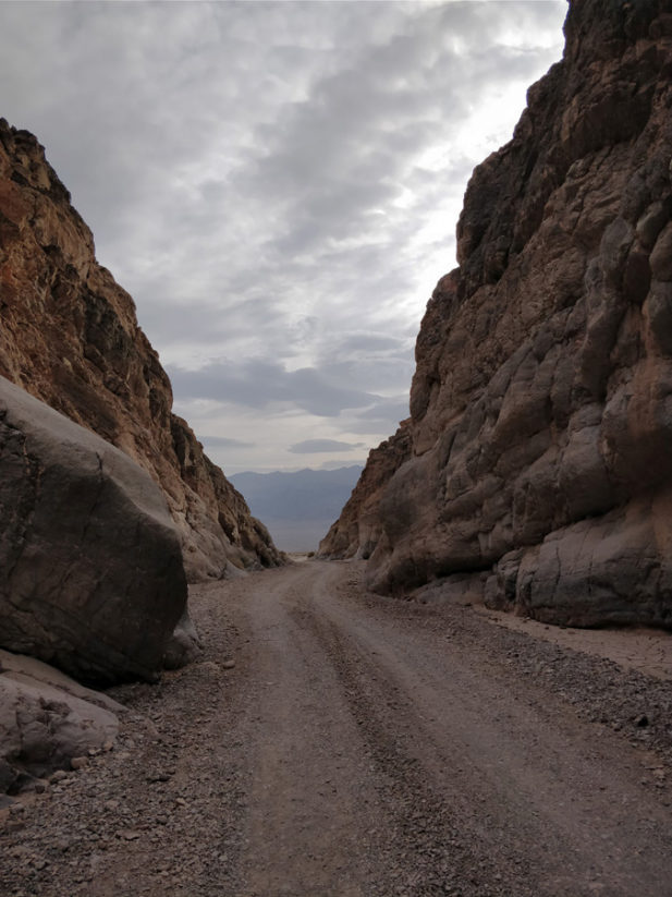 DeathValley-titus-canyon