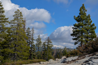 Yosemite-sentinel-dome-mountains