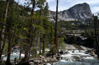 Yosemite-vernall-falls-pools